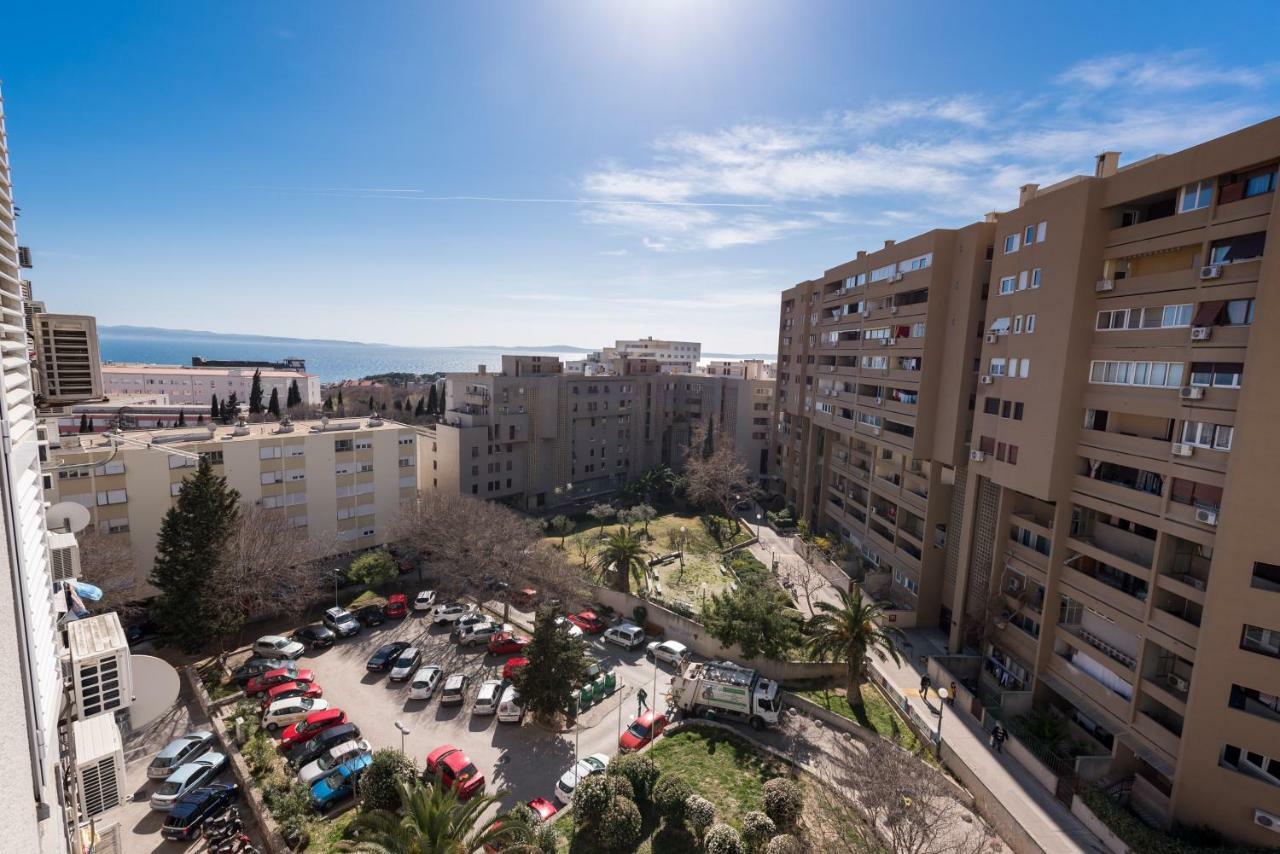 Apartment Var Split Exterior photo